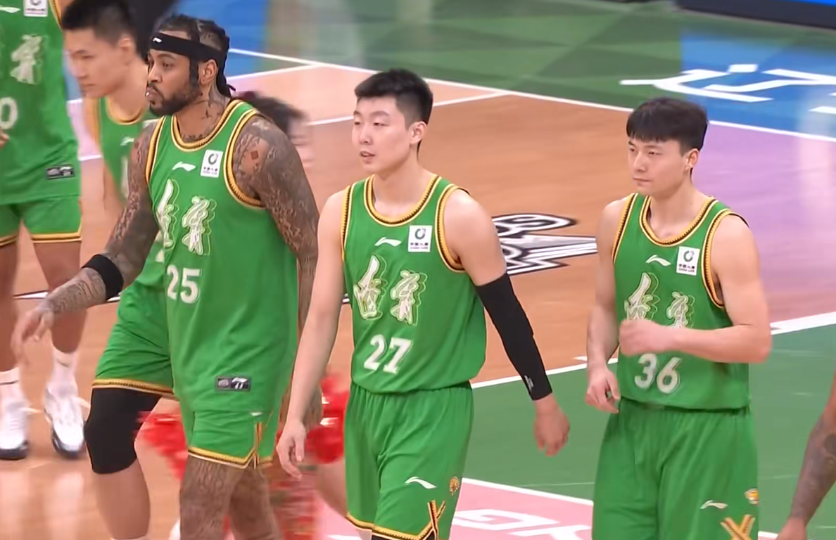 开云体育网址-CBA一夜4场惨案+2场逆转!广东3连胜 上海9连胜终结 附上最新排名